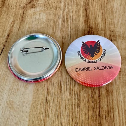 Chapita Alfiler 5,8 cm Corporativa